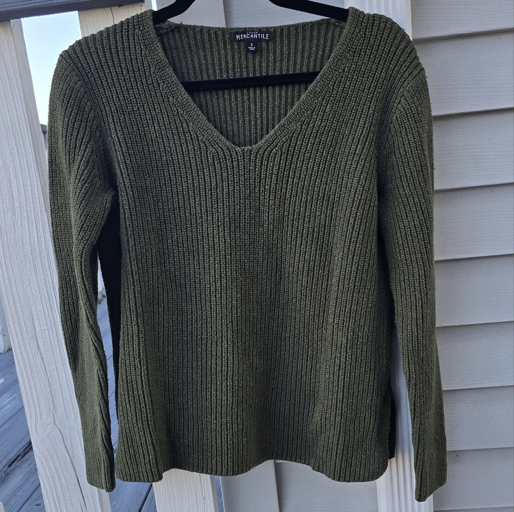 J. Crew Mercantile Oluve Sweater